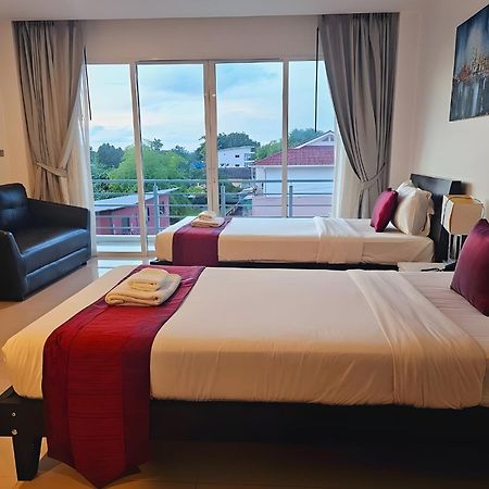 Rawai One World One Home Naiharn Hotel מראה חיצוני תמונה