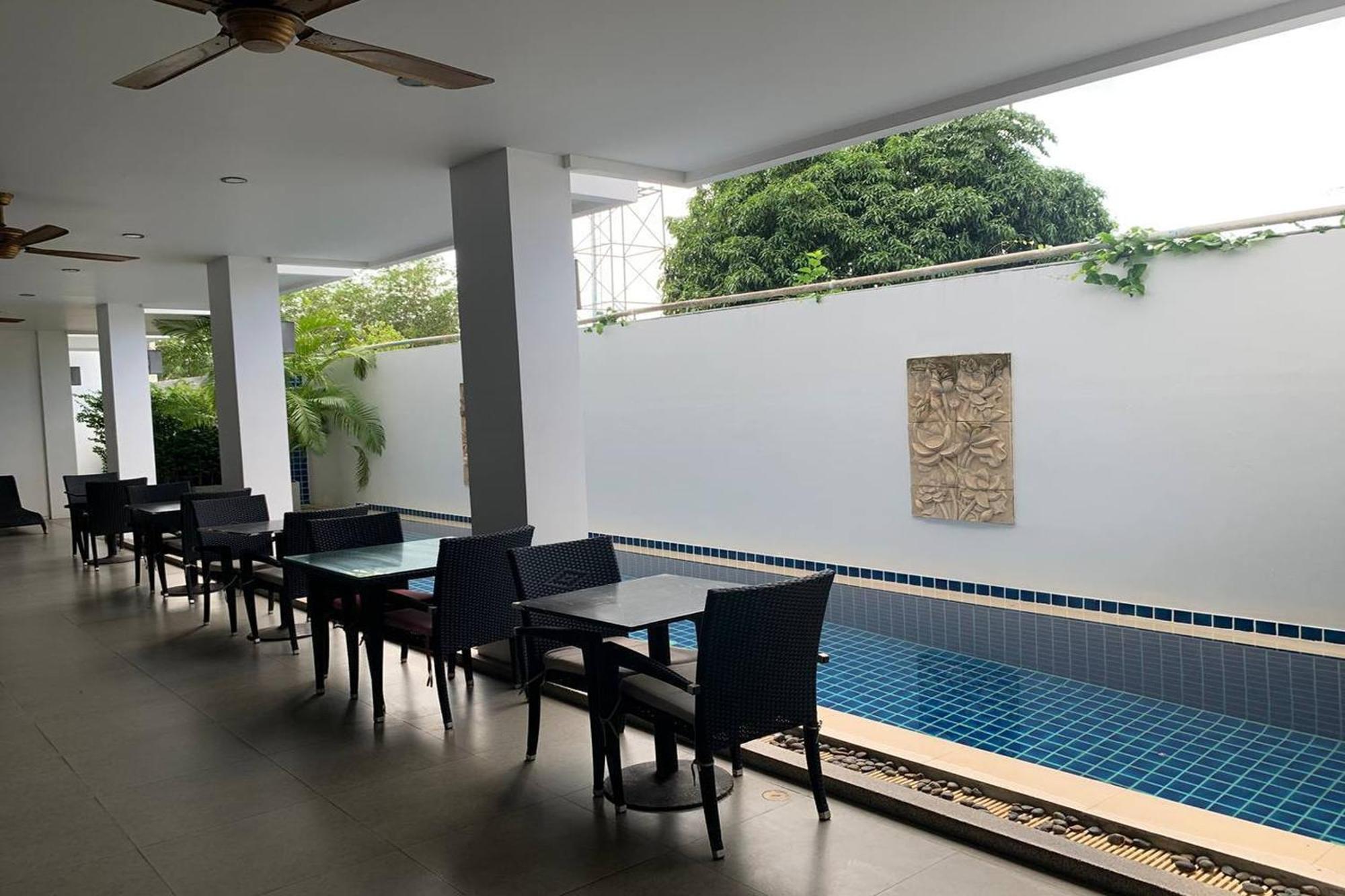 Rawai One World One Home Naiharn Hotel מראה חיצוני תמונה