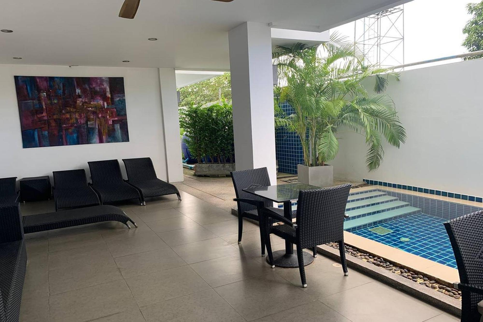Rawai One World One Home Naiharn Hotel מראה חיצוני תמונה
