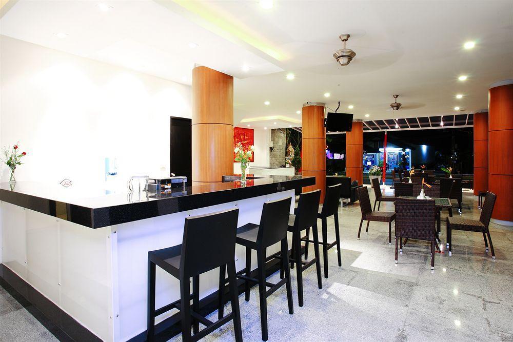 Rawai One World One Home Naiharn Hotel מראה חיצוני תמונה